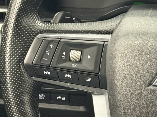 Used 2024 Mitsubishi Outlander 4WD Plug-In Hybrid image 35