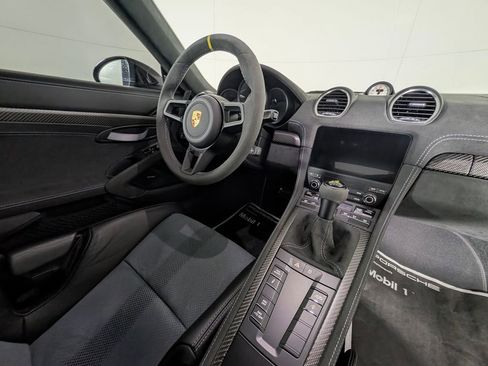 Certified 2024 Porsche 718 Boxster Spyder RS image 21