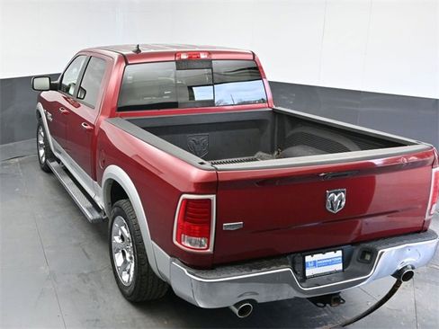 Used 2014 RAM 1500 Laramie image 27