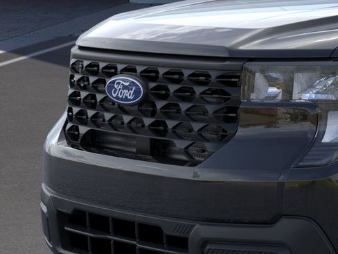 New 2025 Ford Maverick XL image 47