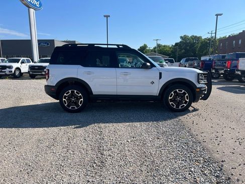 Used 2024 Ford Bronco Sport Outer Banks w/ Tech Package AWD/4WD image 9