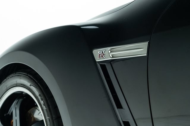 Used 2014 Nissan GT-R Track Edition AWD/4WD image 22