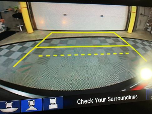 Used 2021 Honda CR-V EX image 15