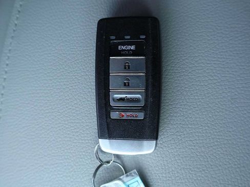 Used 2017 Acura MDX w/ Technology Package AWD/4WD image 20