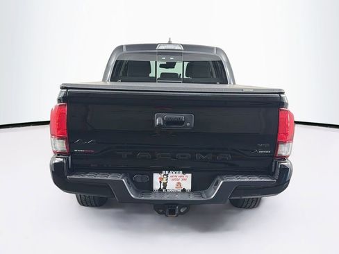 Used 2023 Toyota Tacoma SR5 w/ Technology Package AWD/4WD image 8