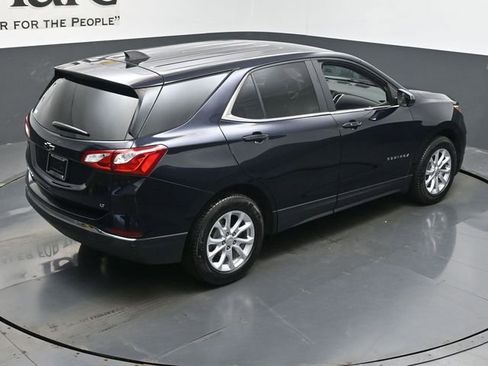 Used 2021 Chevrolet Equinox LT image 38
