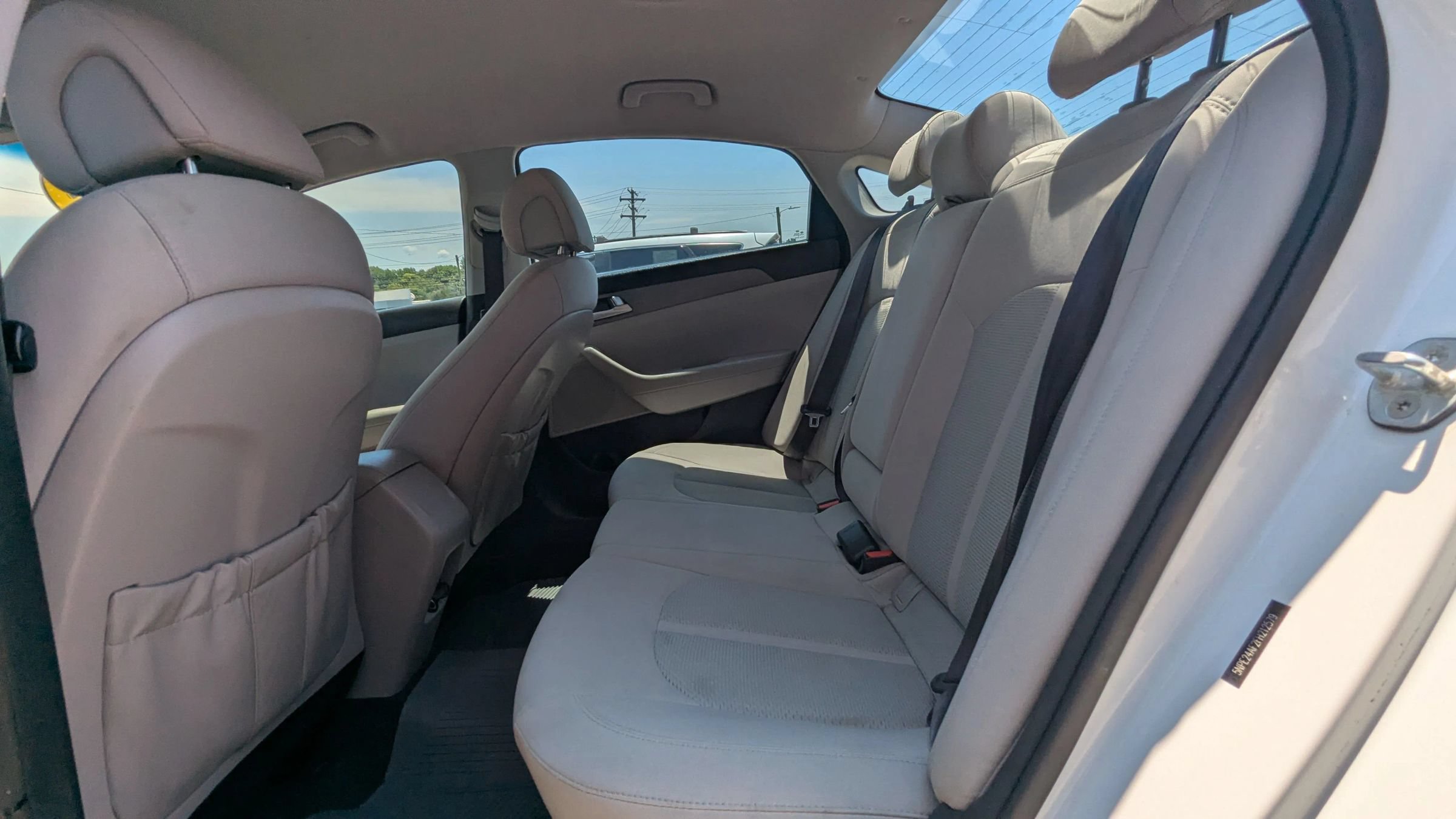 Used 2015 Hyundai Sonata SE FWD image 12
