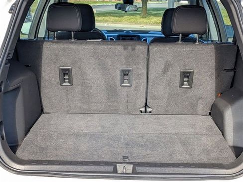 Used 2022 Chevrolet Equinox LS image 25