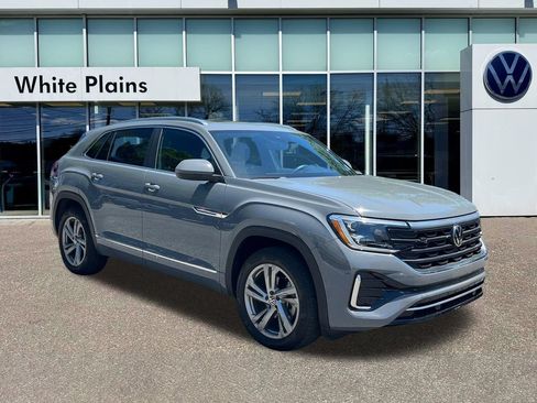 Used 2024 Volkswagen Atlas Cross Sport SEL R-Line AWD/4WD image 1
