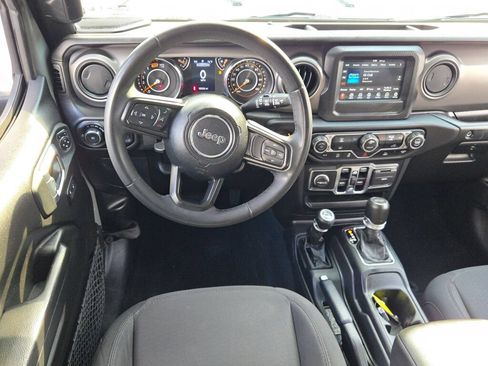 Used 2023 Jeep Wrangler Unlimited Sport AWD/4WD image 23