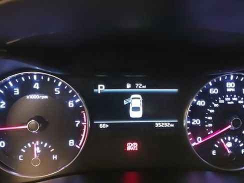 Used 2023 Kia Forte LXS FWD image 21