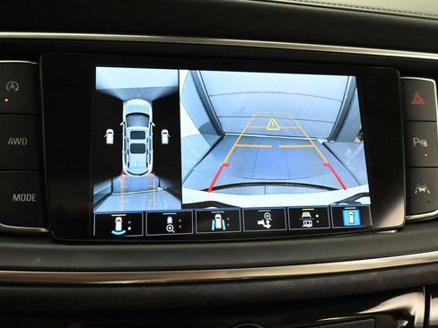 Used 2023 Buick Enclave Avenir w/ Avenir Technology Package AWD/4WD image 16