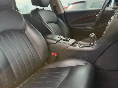 Used 2017 INFINITI QX50 AWD w/ Premium Plus Package image 19