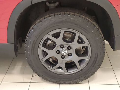 Certified 2023 Honda Pilot TrailSport image 25