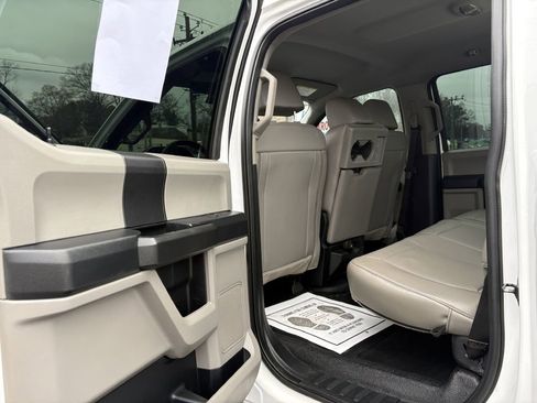 Used 2020 Ford F550 4x4 Crew Cab Super Duty image 13