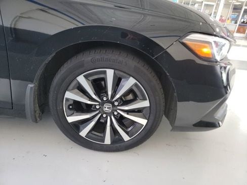 Used 2024 Honda Civic EX-L image 4