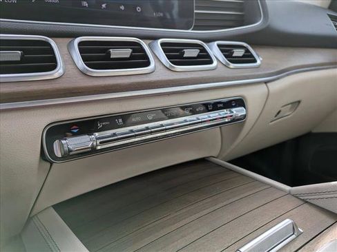 Used 2020 Mercedes-Benz GLE 350 4MATIC image 12