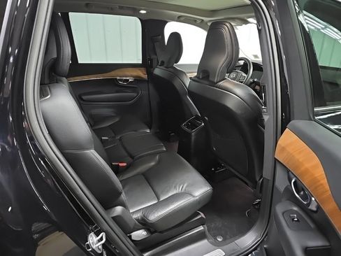 Used 2023 Volvo XC90 T8 Plus w/ Protection Package AWD/4WD image 20
