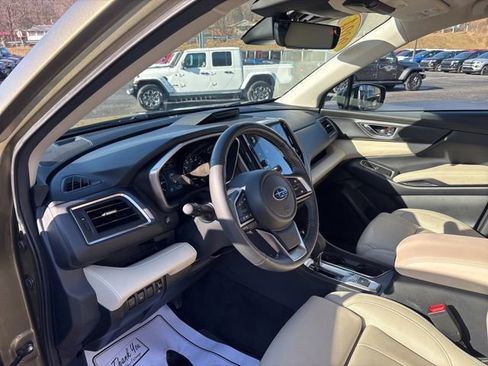 Used 2024 Subaru Ascent Limited image 8