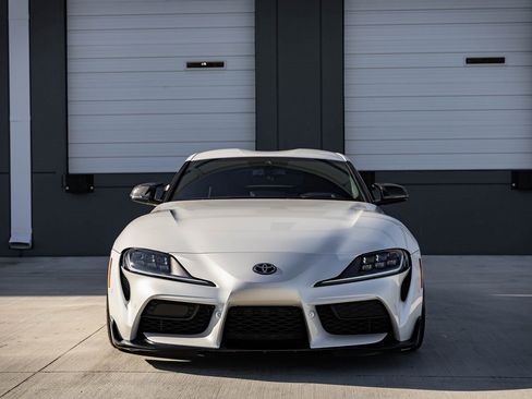 Used 2020 Toyota Supra image 3