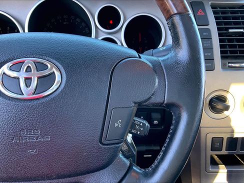 Used 2011 Toyota Tundra Limited image 25