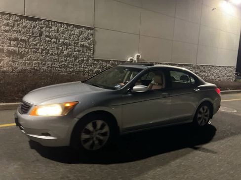 Used 2009 Honda Accord EX-L image 35