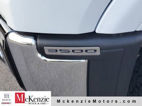 New 2026 GMC Sierra 3500 SLT w/ SLT Premium Package AWD/4WD image 27