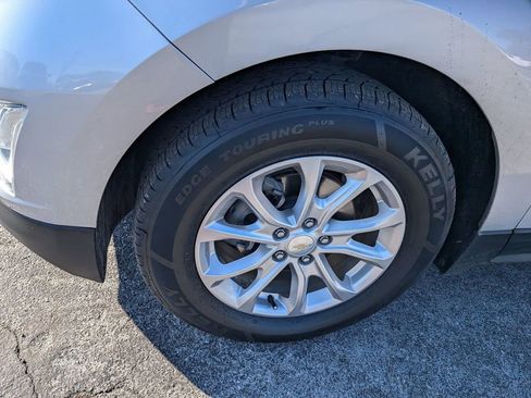 Used 2020 Chevrolet Equinox LT image 10