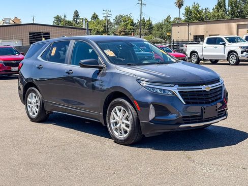 Used 2023 Chevrolet Equinox LT AWD/4WD image 5