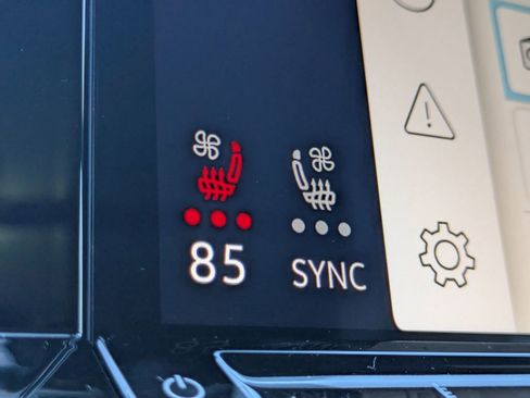 New 2026 Volkswagen Atlas Cross Sport SE AWD/4WD image 23