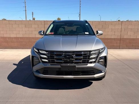 Used 2025 Hyundai Tucson Limited AWD/4WD image 56