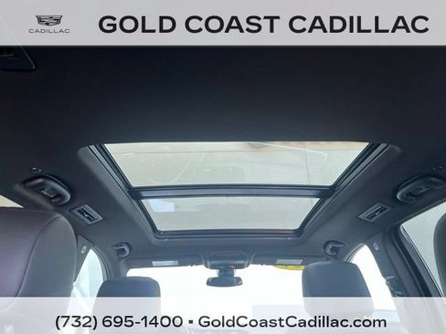 Certified 2024 Cadillac XT6 Luxury AWD/4WD image 14