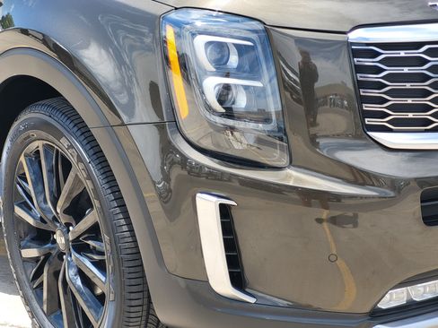 Used 2020 Kia Telluride SX w/ SX Prestige Package AWD/4WD image 5
