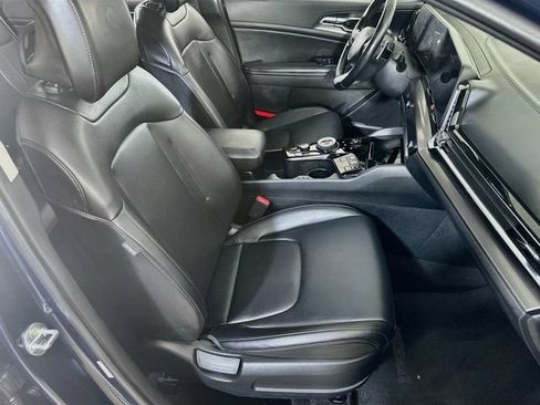 Used 2023 Kia Sportage EX w/ EX Premium Package AWD/4WD image 12