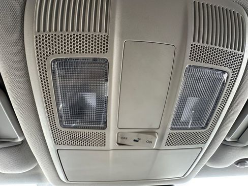 Used 2020 MAZDA CX-9 Touring image 17