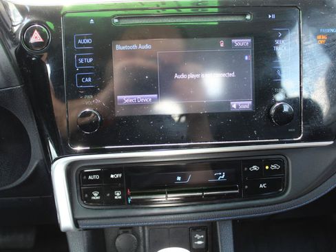 Used 2019 Toyota Corolla SE FWD image 15