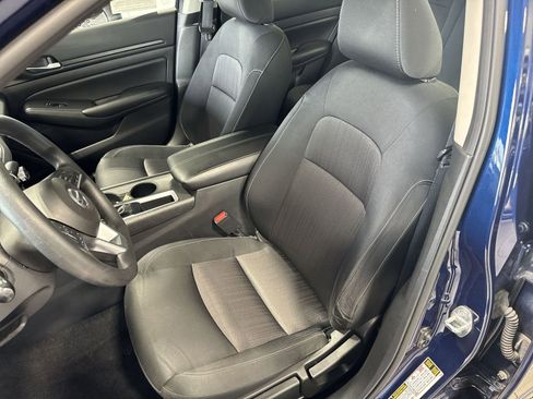 Certified 2022 Nissan Altima 2.5 S FWD image 25