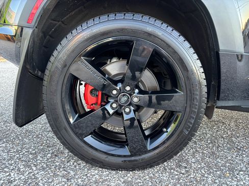 Used 2020 Land Rover Defender 110 X image 37