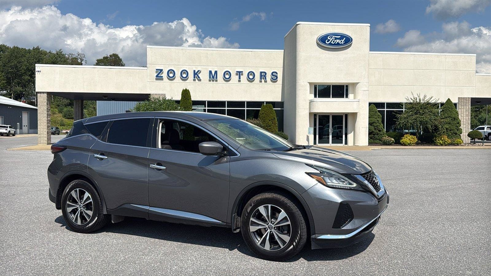 Used 2023 Nissan Murano S AWD/4WD image 1