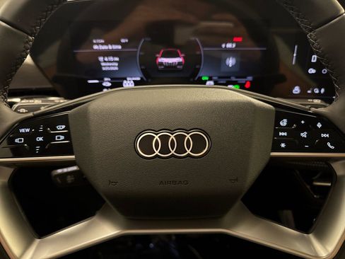 New 2025 Audi Q6 e-tron Premium Plus image 23