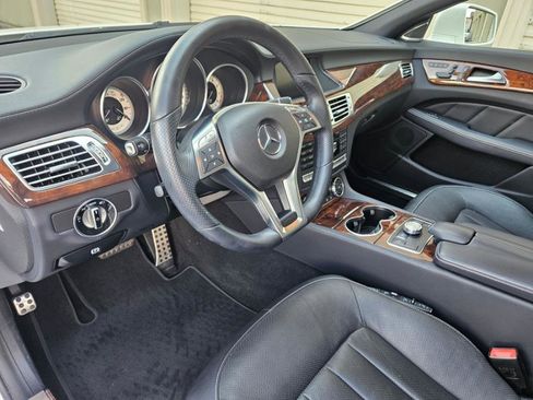 Used 2014 Mercedes-Benz CLS 550 4MATIC image 16