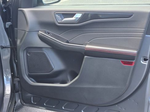 New 2026 Ford Escape ST-Line w/ Cold Weather Package image 4