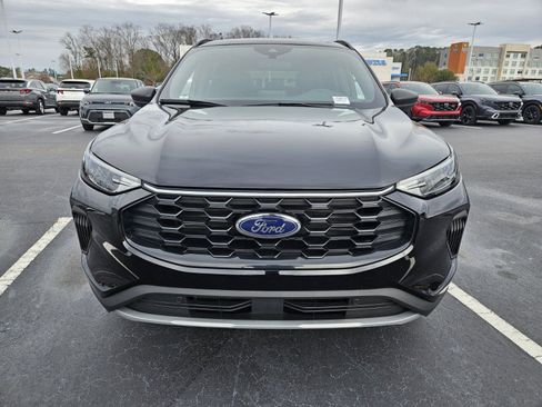 Used 2025 Ford Escape ST-Line image 2