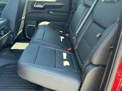 New 2026 GMC Sierra 1500 SLT w/ SLT Premium Plus Package AWD/4WD image 18