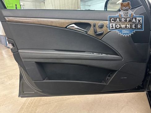 Used 2007 Mercedes-Benz E 350 4MATIC Sedan image 25
