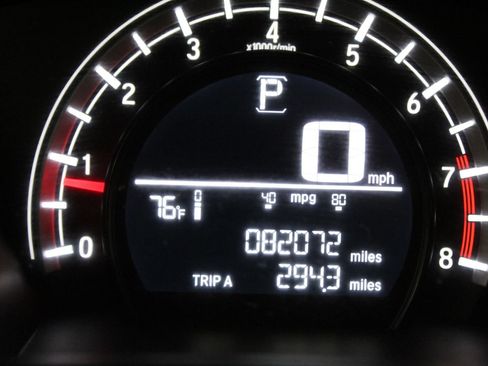Used 2019 Honda CR-V LX image 14