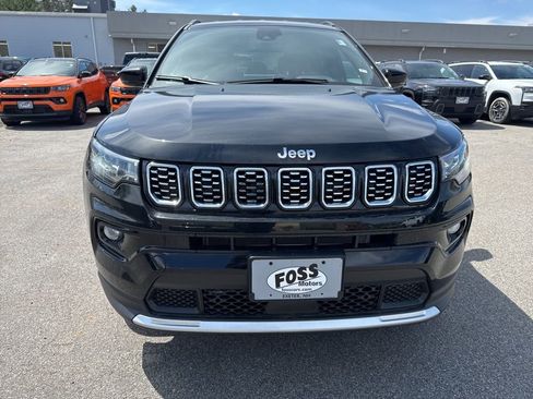 New 2026 Jeep Compass Limited image 8