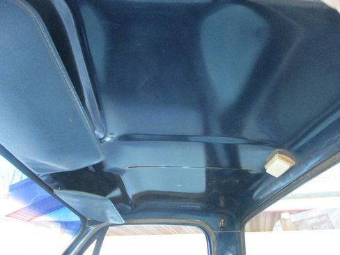 Used 1987 GMC Sierra 1500 4x4 Regular Cab image 26