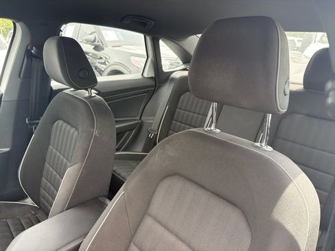 Used 2022 Volkswagen Jetta Sport FWD image 7