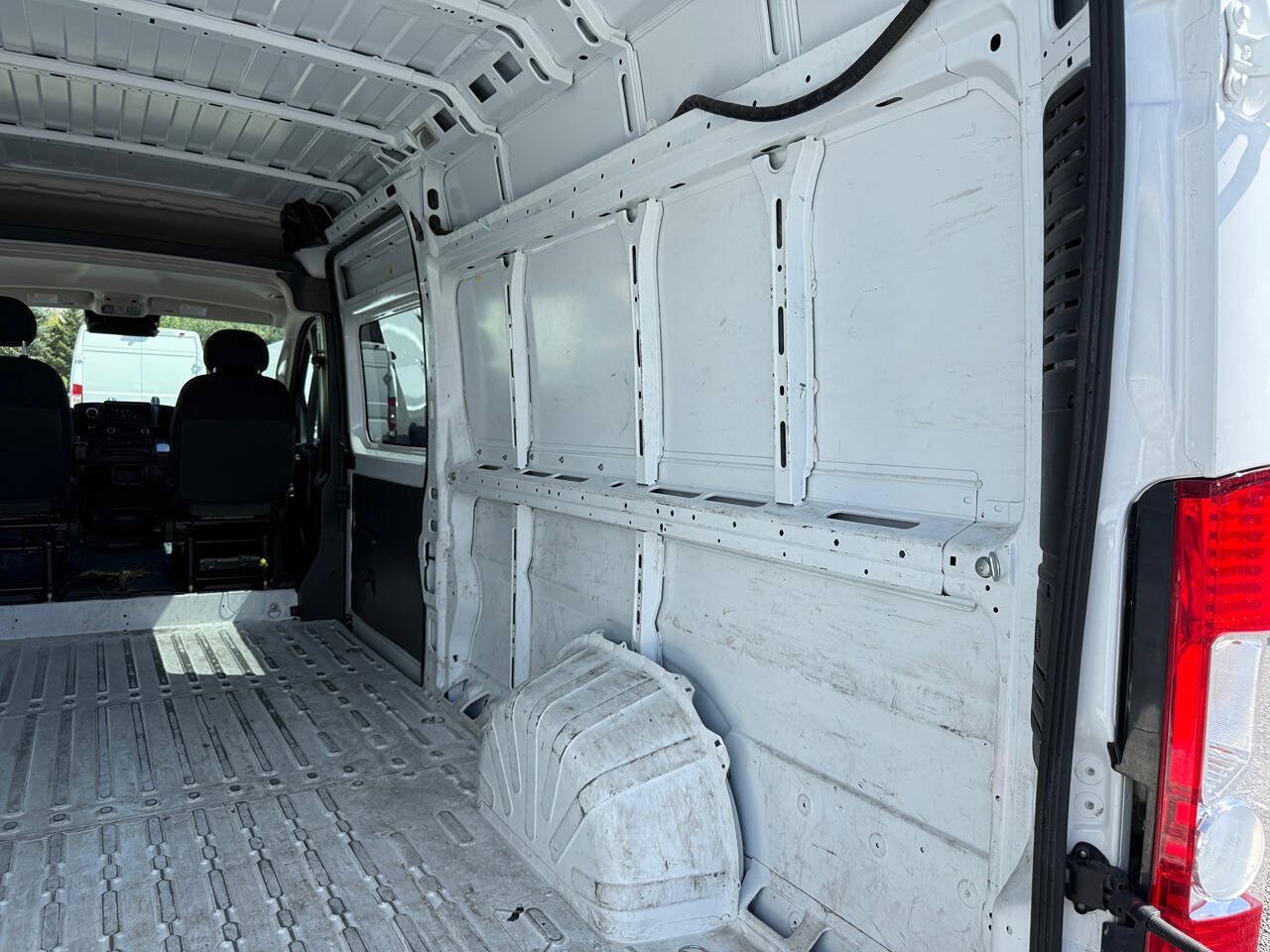 Used 2023 RAM ProMaster 3500 FWD image 22